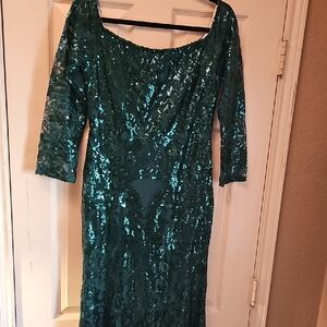 Emerald Sequin Off-Shoulder Evening Dress - Women